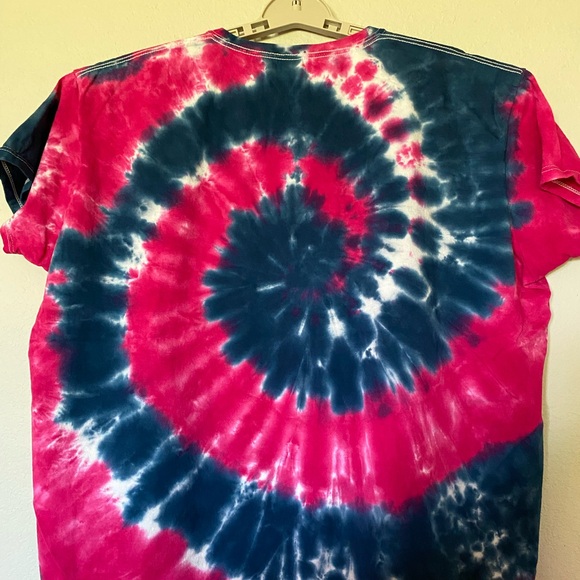 Fuscia and Cobalt Blue Spiral Tie Dye T-Shirt Blue NWT Size 3XL - Picture 4 of 6